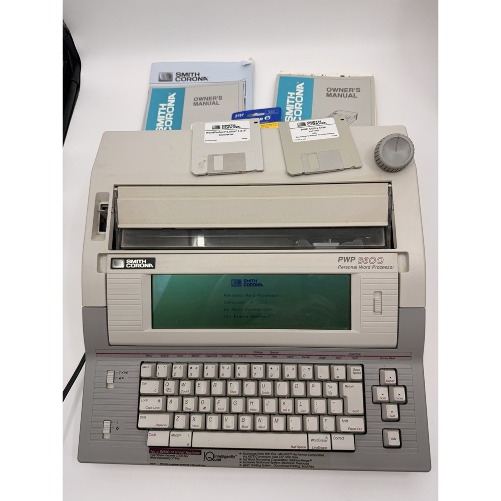 Smith Corona PWP 3600 DS Personal Word Processor Floppy Disk Vintage Turns On